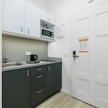 Center Saint Wojciech By Renters *